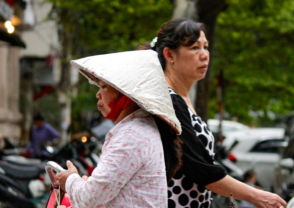 Passing, Hanoi