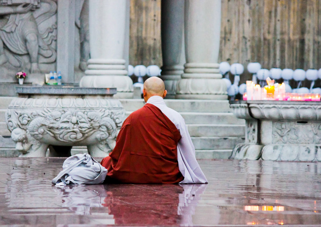 Held in Stillness, Seoul